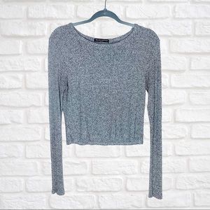 Brandy Melville Cropped Long Sleeve Top in Heather Grey